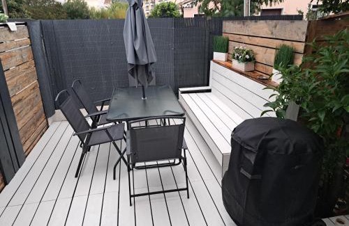 La Crau Apartment | Séduisant studio avec cour privative