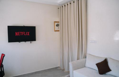 Midelt Apartment | Séjour confort 1 Wifi fibre optique & parking gratuit-Netflix
