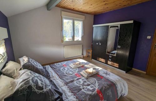 Renauvoid Bed & Breakfast | Séjour paisible à la campagne près d'Épinal - Chambre familiale idéale pour amoureux de la nature - FR-1-589-612