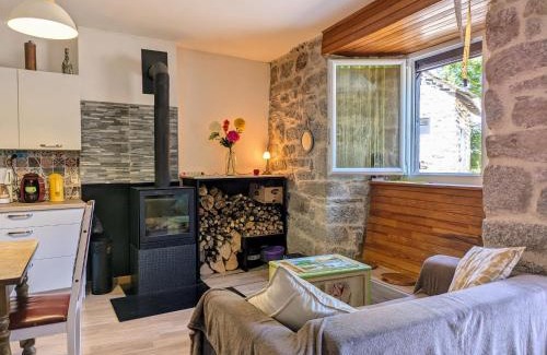 Saint-Front House | Séjour rustique proche des Estables et du Puy-en-Velay - FR-1-582-533