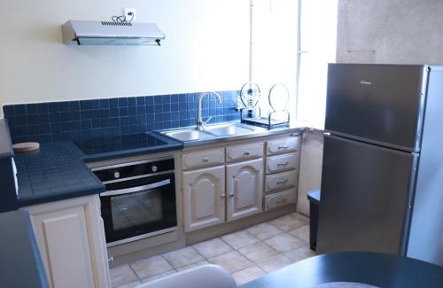 Nevers Apartment | Séjour tout confort en plein coeur de Nevers, studios Galet-Carbone ou Terra Cotta