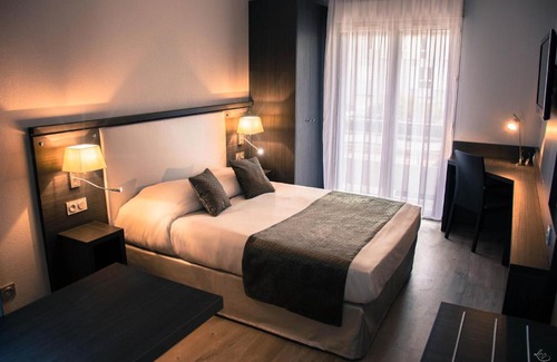Couronne Urbaine Apartment | Séjours & Affaires Aix-en-Provence Mirabeau