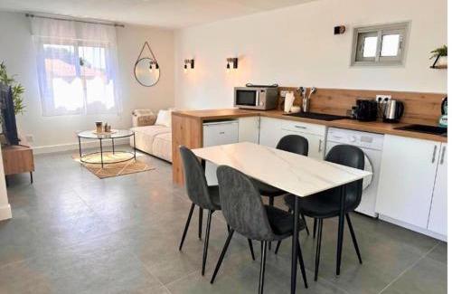 Canet-en-Roussillon Apartment | Sérénité - Superbe Terrasse et Jacuzzi !