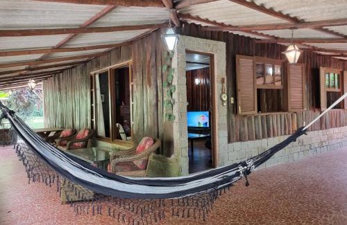 Guapimirim House | Sítio Pajuçara - Chalé 1 - Dentro do Parque Nacional da Serra dos Órgãos - Acesso ao açúde e cachoeira dentro da propriedade