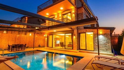 Fethiye Villa | Söğüt 2 - 4 Bedroom with jacuzzi in Fethiye