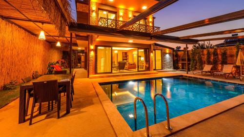 Fethiye Villa | Söğüt 2 - 4 Bedroom with jacuzzi in Fethiye