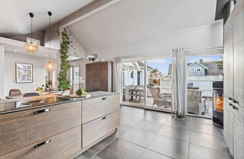 Sogne Villa | Sørlandsferie nær svaberg, og strender!