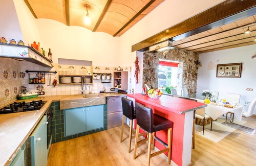 Binissalem House | S´ARGELA HOUSE/TENNIS/SWIMMING POOL/BILLIARD/WIFI .