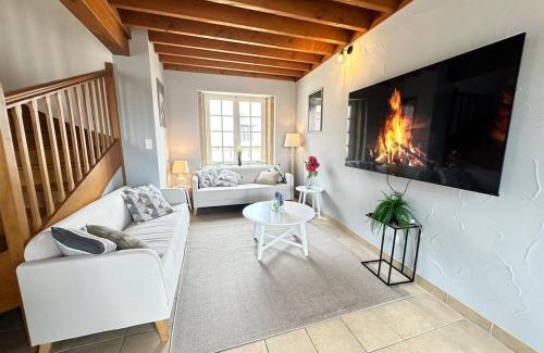 Sedan Apartment | S Baylevéd'Air duplex vue château, Balnéo et sauna