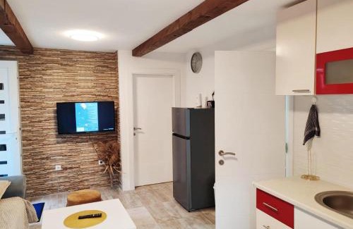 Novi Grad Apartment | S-E-N