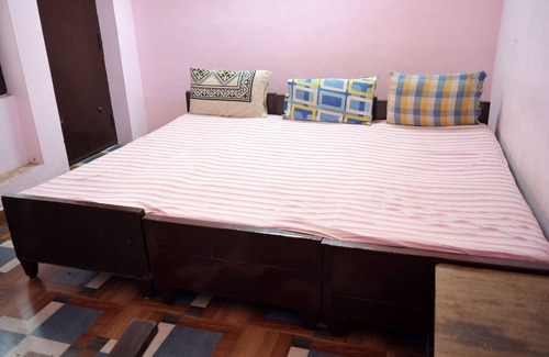 Mayiladuthurai Hotel | S M Residency