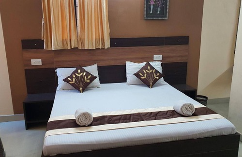 Mylapore Tiruvallikk Hotel | S4 Residency