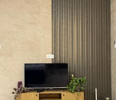 Terezvaros Apartment | S8 Downtown Apartments with Optional Garage