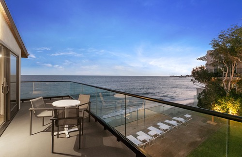 Eastern Malibu Apartment | SA Beach Suites #10 - The Perfect Suite on Carbon Beach
