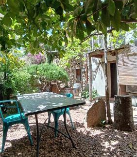 Urzulei House | Sa domu 'eccia