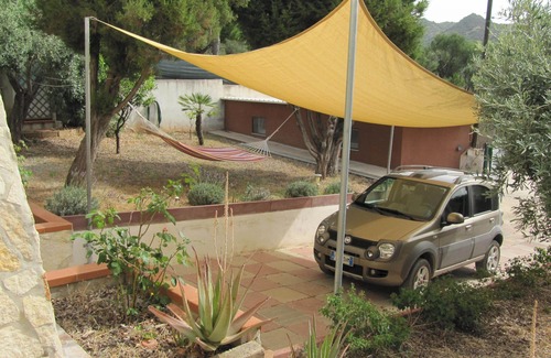Sarroch House | Sa Domus perdia