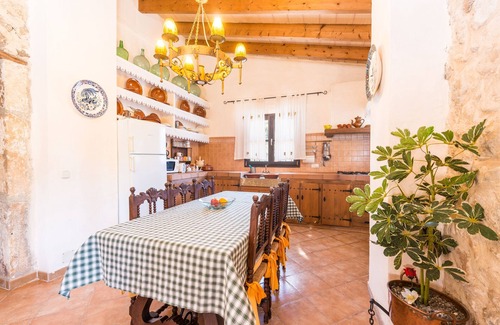 Buger Villa | SA FIGUERA BLANCA - Great traditional villa with private pool in inland Majorca.