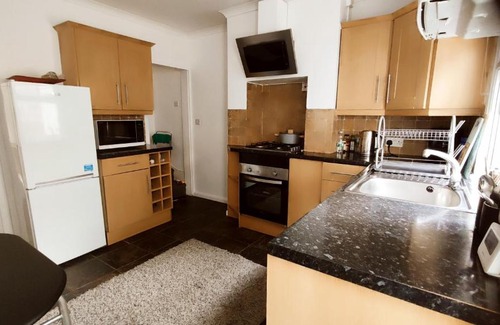 Maidstone House | SA Travel Stop