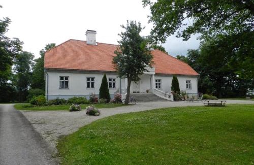 Laane-Nigula Parish House | Saare Manor Guesthouse