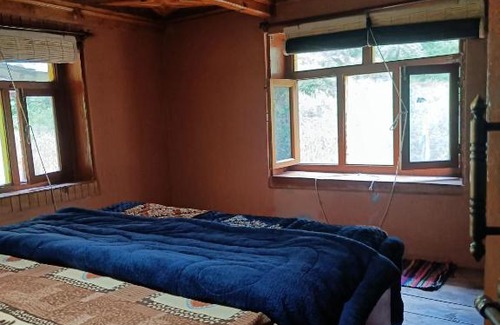 Kasol House | Saat chakras