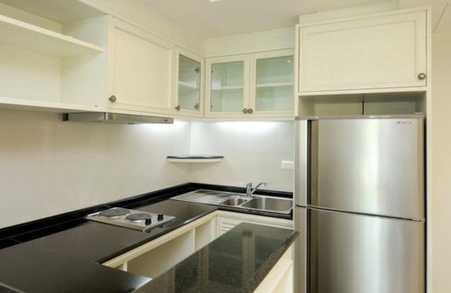 Silom Hotel | Sabai Sathorn