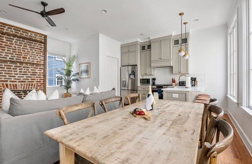 Cannonborough Elliotborough House | Sabal House | Next to Cannon Green and Veggie Bin