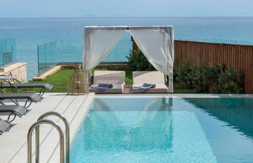 Psarou Villa | Sabbia D`oro Beach Villa