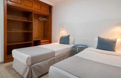 Puerto del Carmen Apartment | Sabbia Suites Sea View La Playita