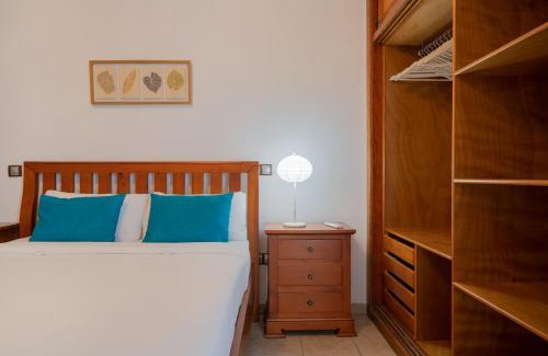 Puerto del Carmen Apartment | Sabbia Suites Sea View La Playita