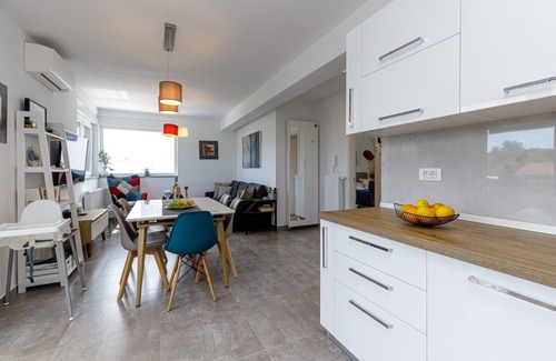 Vrvari Apartment | Sabena Apartment with Whirlpool