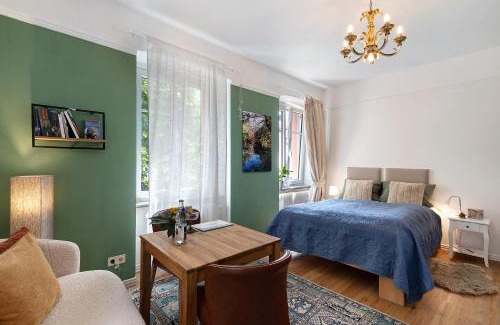 Unzhurst House | Sabine Proft
