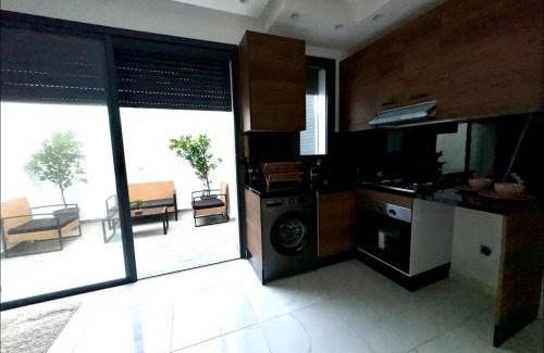 Quartier Des Mimosas Apartment | Sabir Hadaj
