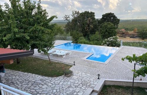 Trn Villa | Sabljić Estate
