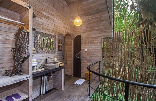 Payangan Cabin | Sacred Beji by GenuineHost