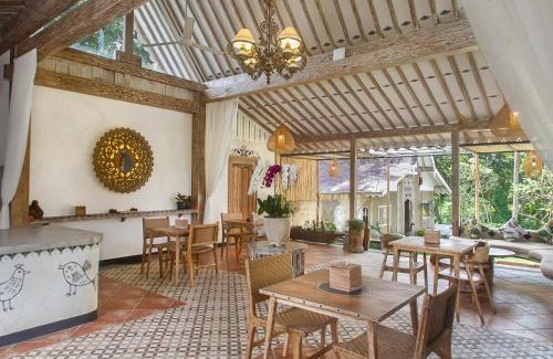 Payangan Cabin | Sacred Beji by GenuineHost