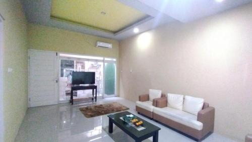 Prawirotaman House | Sadana Villahouse Ngadinegaran