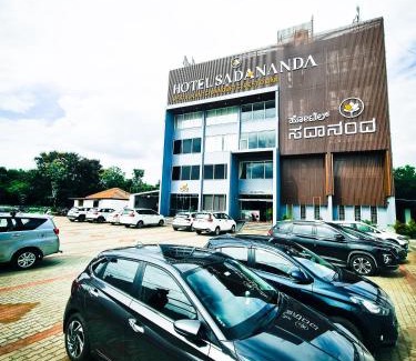 Tumkur Hotel | Sadanand's Highway Inn, Tumkur