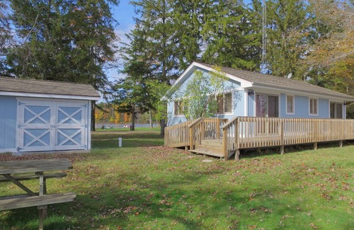 Grand Junction House | Saddle Lake Waterfront Home and Guest Cabin special from 6/29 at 11 to 7/2 4