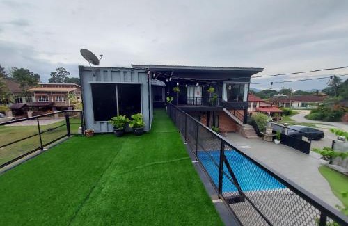 Kuala Kangsar House | Safar House & Cabin (Muslim)