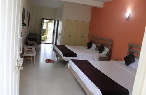 Kaimane Hotel | Safari Inn