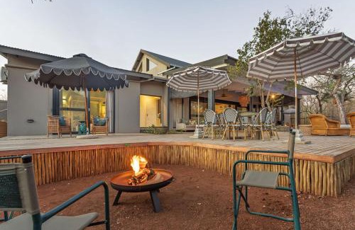 Hoedspruit Hotel | Safari Moon Luxury Bush Lodge