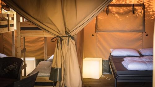 Berdorf Resort | Safari Tent XL Camping Belle-Vue