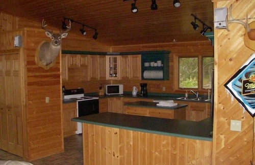Minong Cabin | Safari Whitetail Resort on private lake