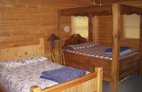 Minong Cabin | Safari Whitetail Resort on private lake