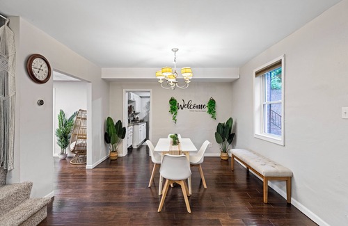 Loring Heights Apartment | Safe & cozy guest suite in Buckhead + free parking