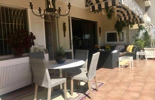 Killarney Apartment | Safe. Sophisticated Refined. Enormous balcony.