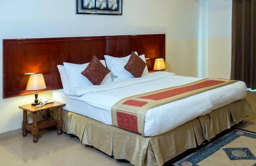 Al Khuwair Hotel | Safeer Plaza Hotel