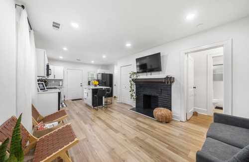 Atlanta House | Saffron Door Sanctuary, near downtown Atlanta!