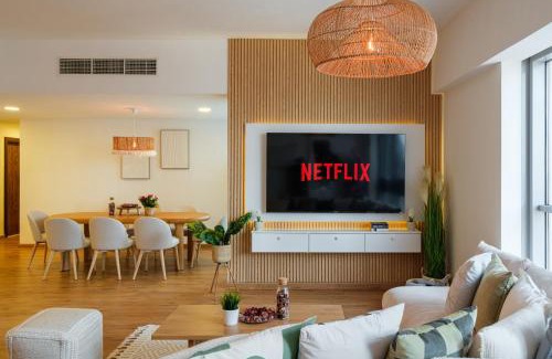 Downtown Dubai Hostel | Saffron House