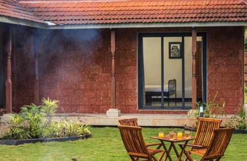 Murud-Harnai Villa | SaffronStays Amavi Beach House